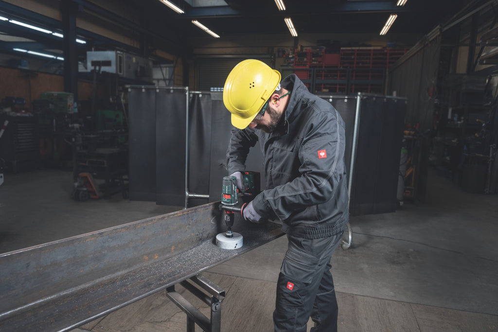 Metabo 603180620 Metabo BS 18 LTX-3 BL Q I METAL 5.5 Kit MB 18V Brushless Cordless 3-Speed Drill/Driver
